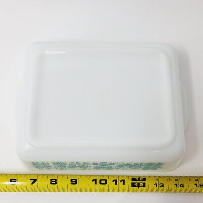 VINTAGE TURQUOISE AMISH BUTTERPRINT CASSEROLE DISH #2