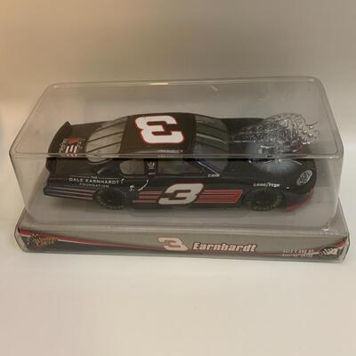 NASCAR Winners Circle Dale Earnhardt Foundation 2005 #3 1:24 Scale Die-Cast Race 9â€ long approx