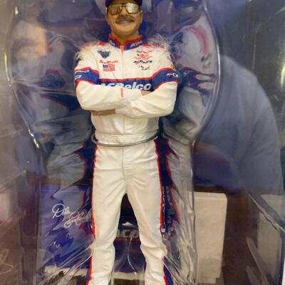 Dale Earnhardt SR NASCAR 2004 Action Figure McFarlane Toys Series 7â€ tall approx