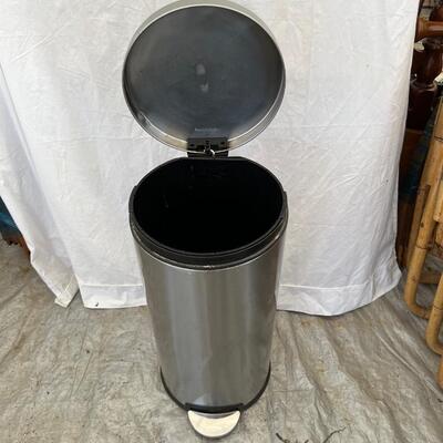 5442 Simple Human Stainless Wastebasket 30 liters