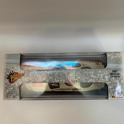 2006 1/24 Die Cast Dale Earnhardt Jr 8â€ long approx