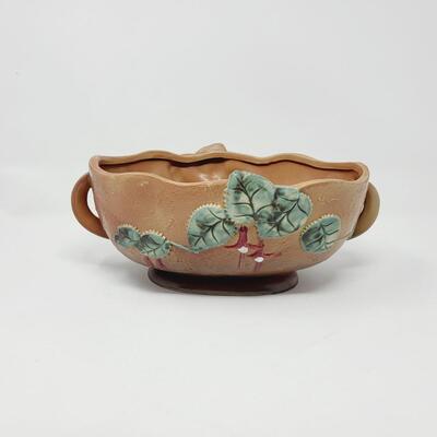BEAUTIFUL VINTAGE ROSEVILLE POTTERY