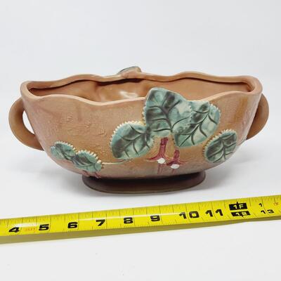 BEAUTIFUL VINTAGE ROSEVILLE POTTERY
