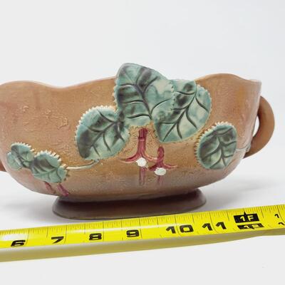 BEAUTIFUL VINTAGE ROSEVILLE POTTERY