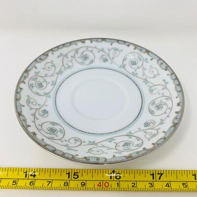 ELEGANT NORITAKE CHINA ENGLISH GARDEN TEA CUP AND SAUCER