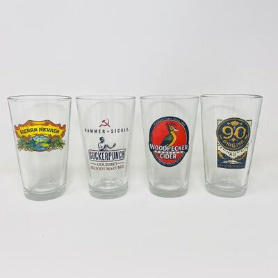 COLLECTIBLE LOT OF BEER GLASSES