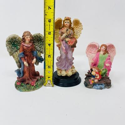 VINTAGE ANGEL FIGURINE LOT