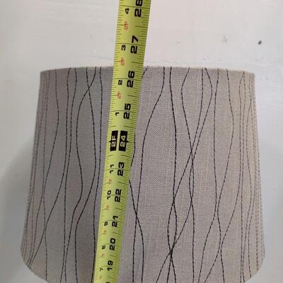 MODERN STYLE GEOMETRIC ACCENT LAMP