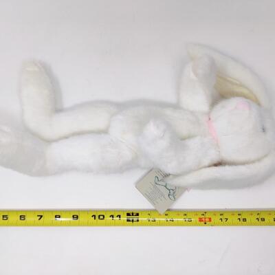 J.B. BEAN THE BOYDS COLLECTION WEIGHTED FUZZY WHITE BUNNY