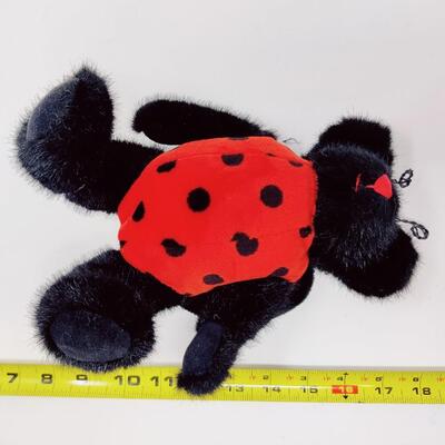 BOYDS BEARS AND FRIENDS "LADY B BUG" PLUSH