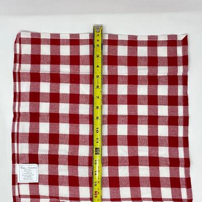 PERFECT PICNIC CLOTH NAPKIN LOT OF 4