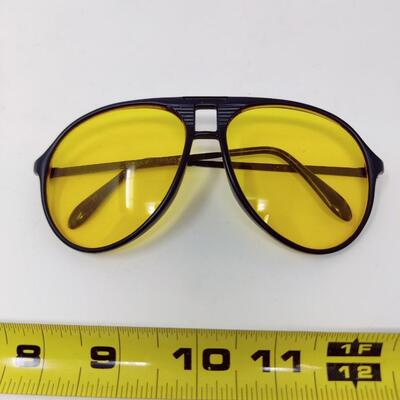 80's RETRO YELLOW TINTED AVIATOR SUNGLASSES