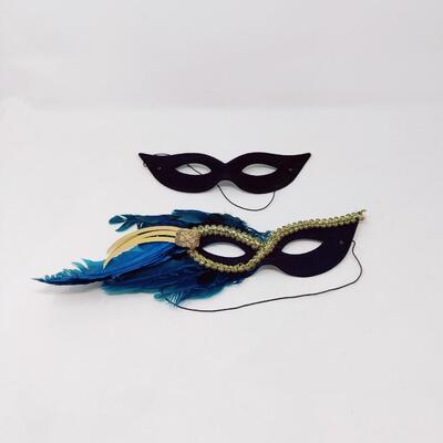 FUN MASQUERADE EYELET MASK BUNDLE