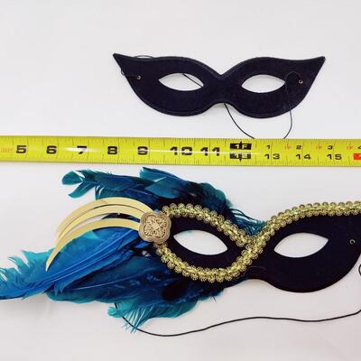 FUN MASQUERADE EYELET MASK BUNDLE