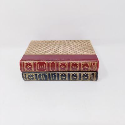"A TAKE OF TWO CITIES" AND "WUTHERING HEIGHTS" COLLECTORS EDITION POCKETBOOK INC. BOOK BUNDLE