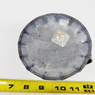 TINSMITH YORKTOWN DECORATIVE CUP