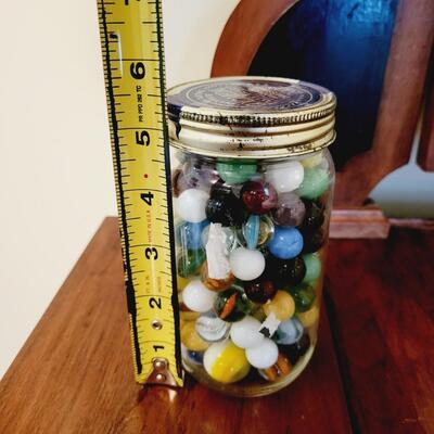 OLD ANTIQUE JAR FULL OF OLD MARBLES