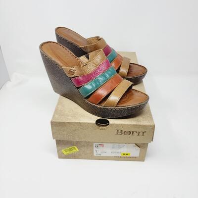 BORN SIZE 9 LUMI LEATHER UPPER SHOES