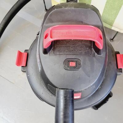 SHOP VAC 5 GALLON 3.5 HP