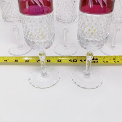 STUNNING VINTAGE CRANBERRY ETCHED CRYSTAL GLASS WINE FLUTES