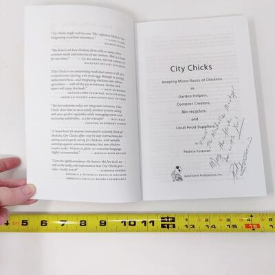 AUTOGRAPHED CITY CHICKS BY PATRICIA FOREMAN LOT #1