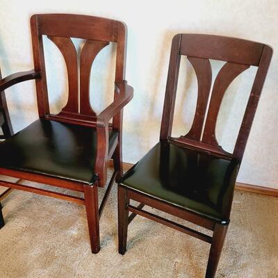 Please see pictures for details and condition 

Chairs - 18 x 19.25 x 37.5
Captain chair - 26.5 x 23 x 38.5