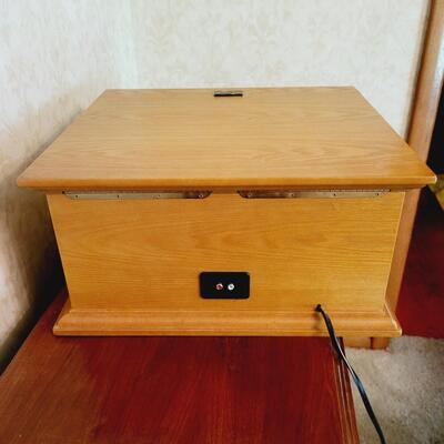 SPIRIT OF ST. LOUIS STEREO W/ AM/FM, CD & RECORD - WORKS!