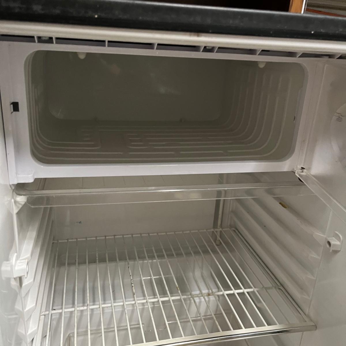 Franklin Chef Mini Fridge (GMG)