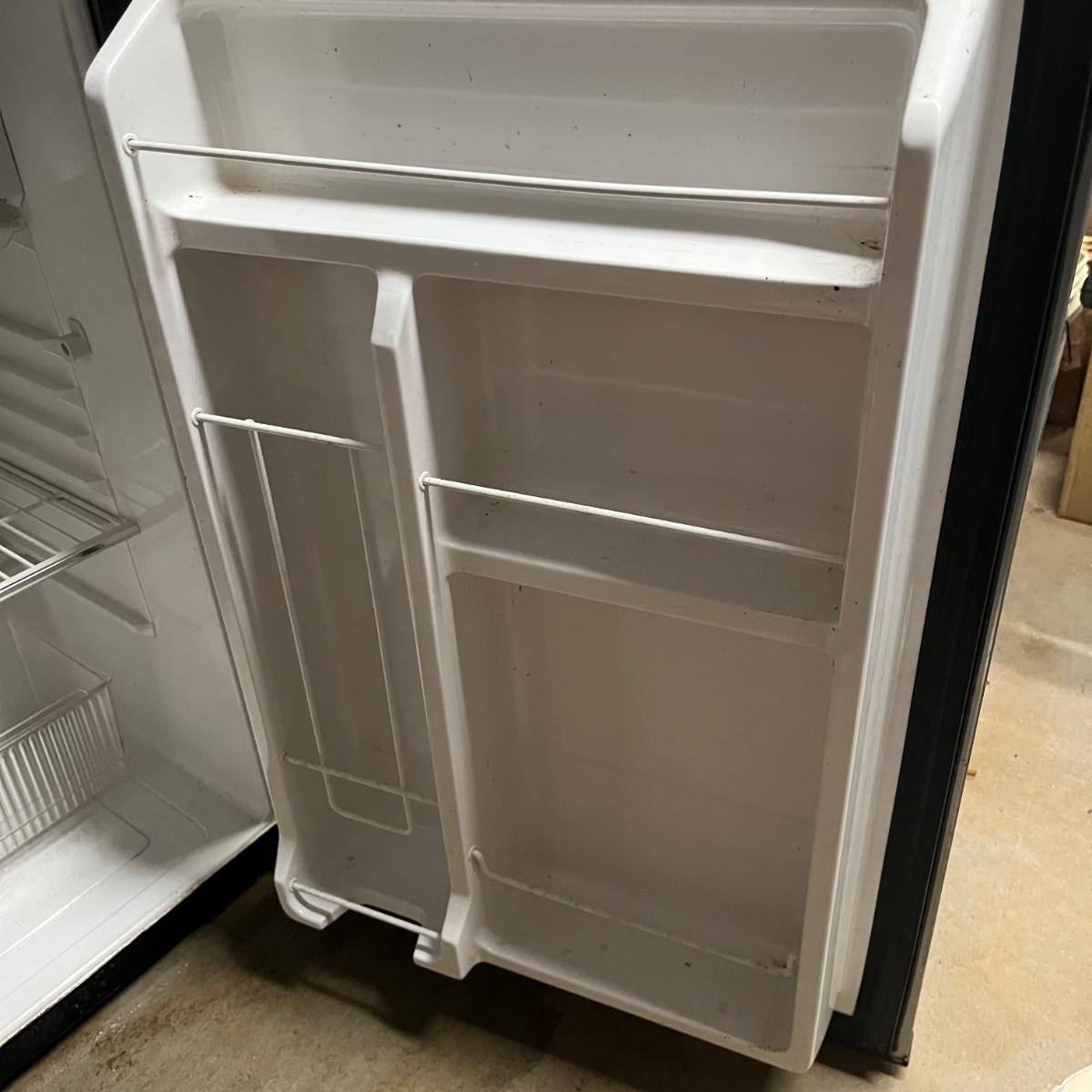 Franklin Chef Mini Fridge (GMG)