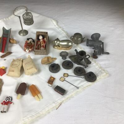 5448 Large Lot of Vintage Miniatures and Doll House Collectibles
