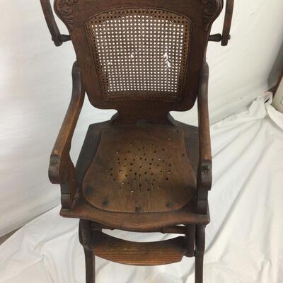 5450 Antique Victorian Childs High Chair/ Rocker