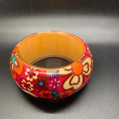 5 bracelets - 4 bangle & 1 chain