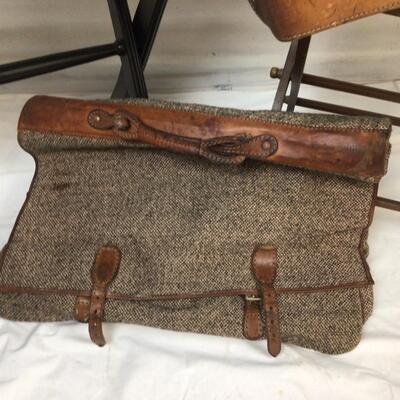 5467 Vintage 3pc HARTMAN Tweed Luggage with Stands