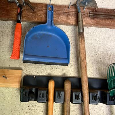 Contents of garden shed