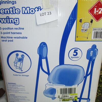 Baby/Toddler Items-- Swing,Bibs