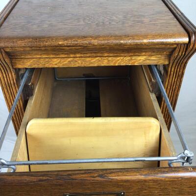 5473 Vintage Oak 4 Drawer Filing Cabinet