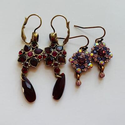 Lot 101R: Lei Sophia & Monet Jeweled Pieced Earrings