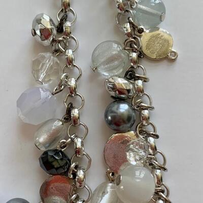 Lot 105R: Fashion Beaded Necklaces