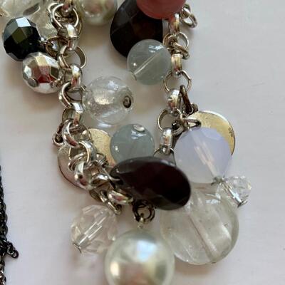 Lot 105R: Fashion Beaded Necklaces