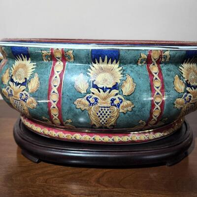 Chinese Oval Bowl