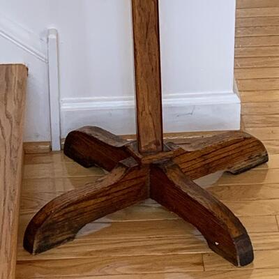 Lot 128-00R: Vintage Brass Miller Lamp & Oak Coat Rack