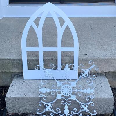 Lot 129-00R  Pier One Wood Arched Cathedral Window Decor & Metal  Medallion Wall Art