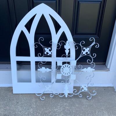 Lot 129-00R  Pier One Wood Arched Cathedral Window Decor & Metal  Medallion Wall Art