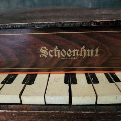 Antique Toy Schoenhut 8 Key Piano working