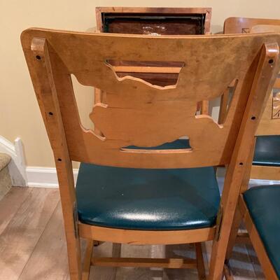 Lot 530R: Vintage Wooden Folding Chairs