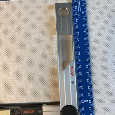 Lot 171R: Bosch Level  DWM 40L & Empire 48" Drywall T-Square