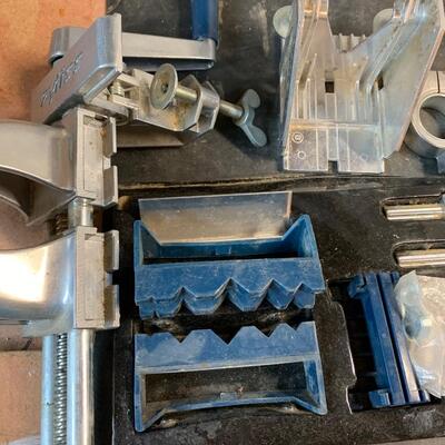 Lot 173:  Zyliss Portable All-purpose Aluminum Bench Vise/clamping System