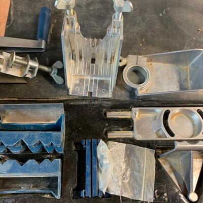 Lot 173:  Zyliss Portable All-purpose Aluminum Bench Vise/clamping System