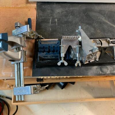 Lot 173:  Zyliss Portable All-purpose Aluminum Bench Vise/clamping System