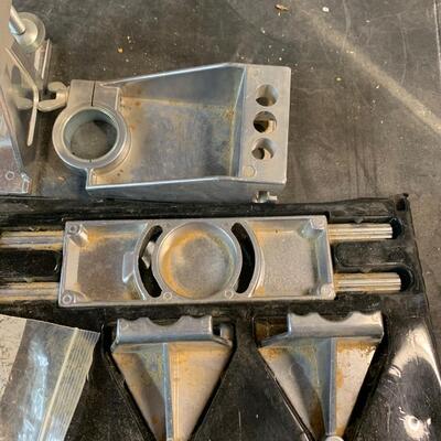 Lot 173:  Zyliss Portable All-purpose Aluminum Bench Vise/clamping System